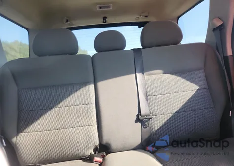 2005 Ford Escape Xlt z USA, uszkodzony, nr VIN 1FMYU93185KC50917